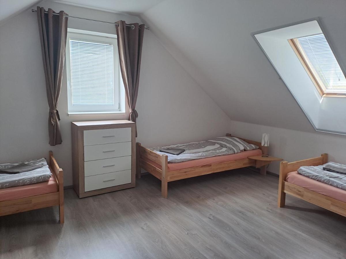 Apartmany U Zamecku Hlohovec Eksteriør bilde