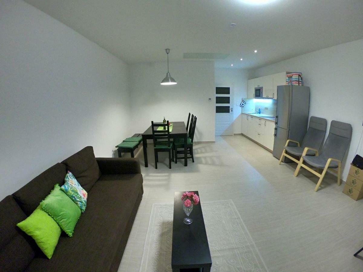 Apartmany U Zamecku Hlohovec Eksteriør bilde
